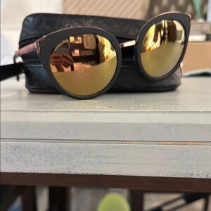 Women's Round Sunglasses - Black Frame with Gold Mirrored Lenses